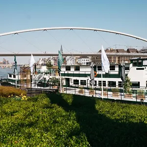 Botel Maastricht , Maastricht Nederland