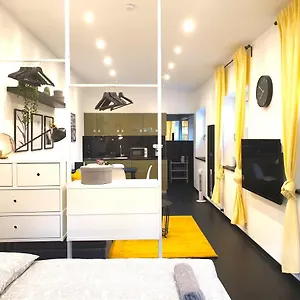 Loft House With Luxury Bathroom And Private Parking Ferienhaus