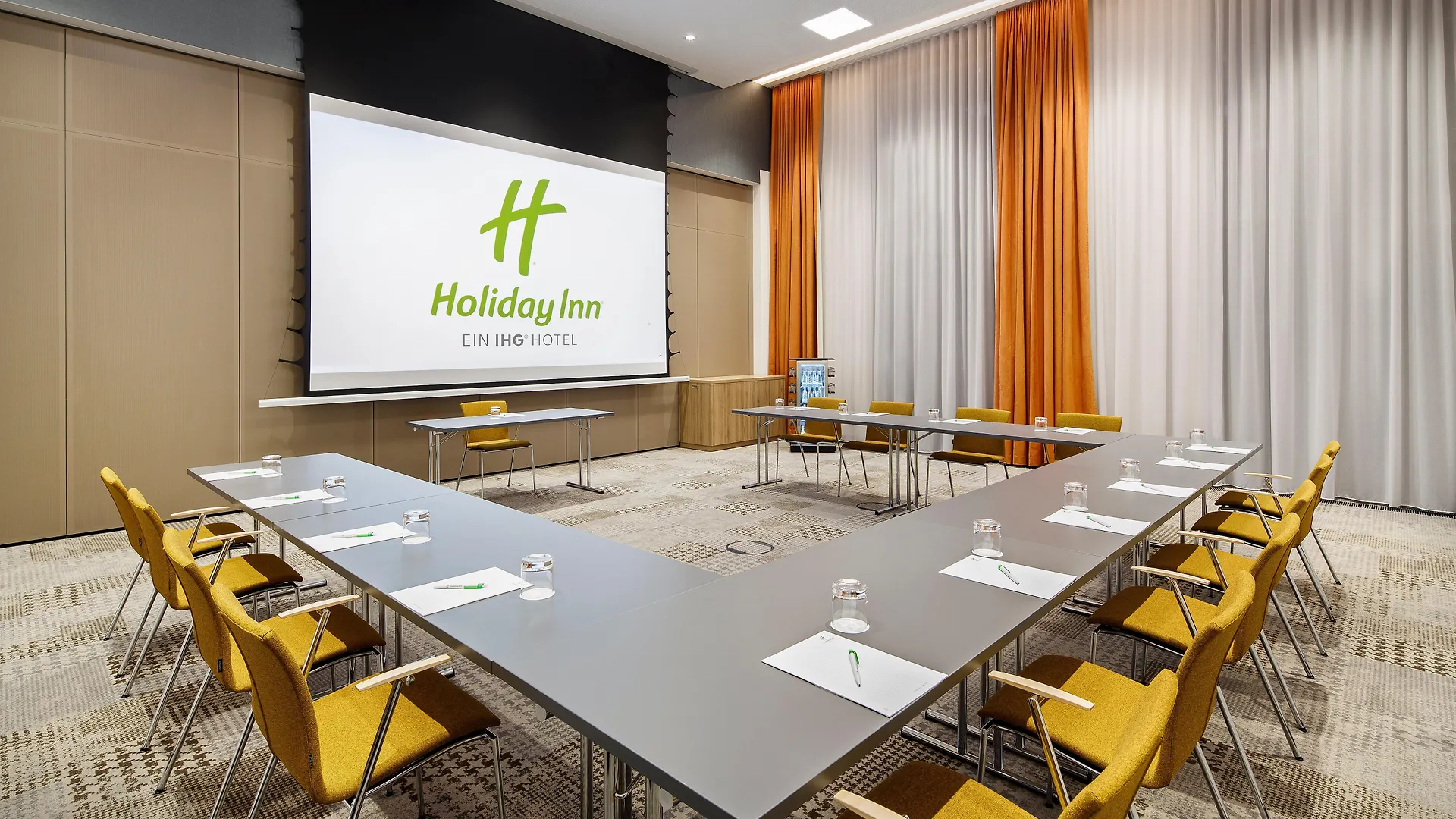 **** Otel Holiday Inn - Hamburg - Hafencity By Ihg Almanya